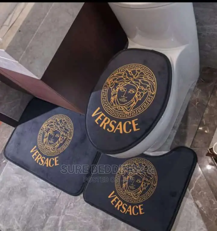 Branded Toilet Set