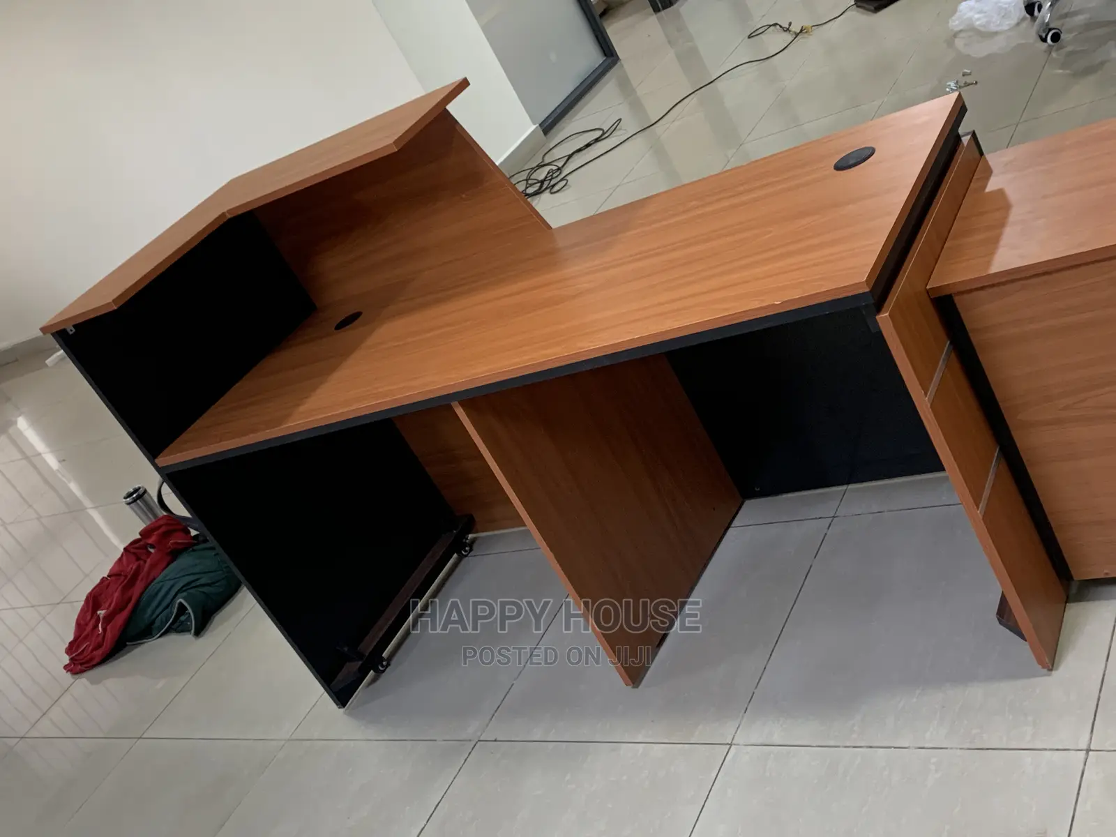 Executive Reception Desk ( 1.6mtr )