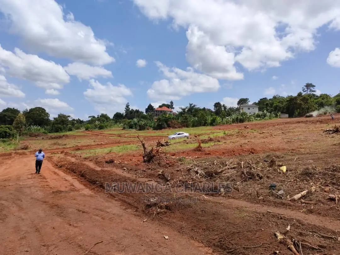 Plot of Sale in Kira Kitukutwe
