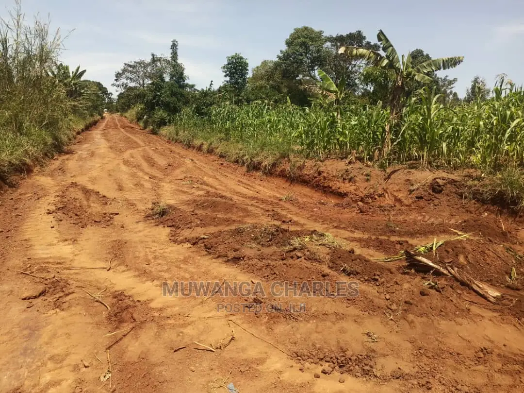 Plot for Sale in Gayaza Kabubbu