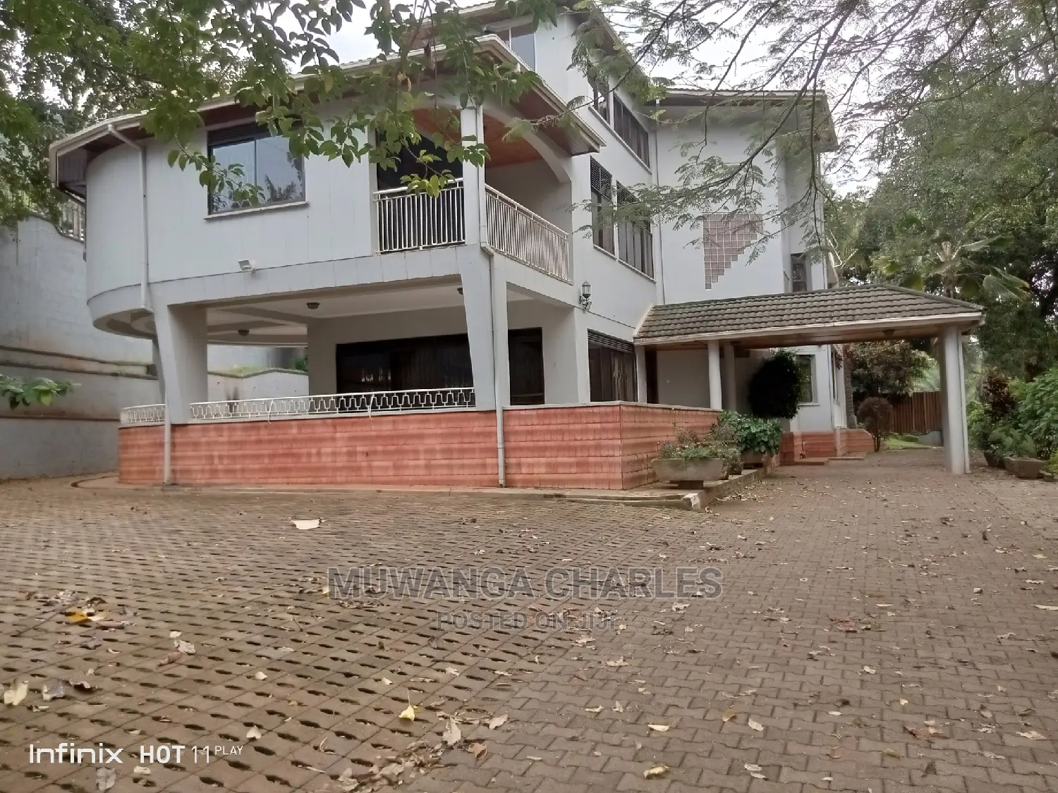 6bdrm Duplex in Fs Properties Ltd, Central Division for Rent