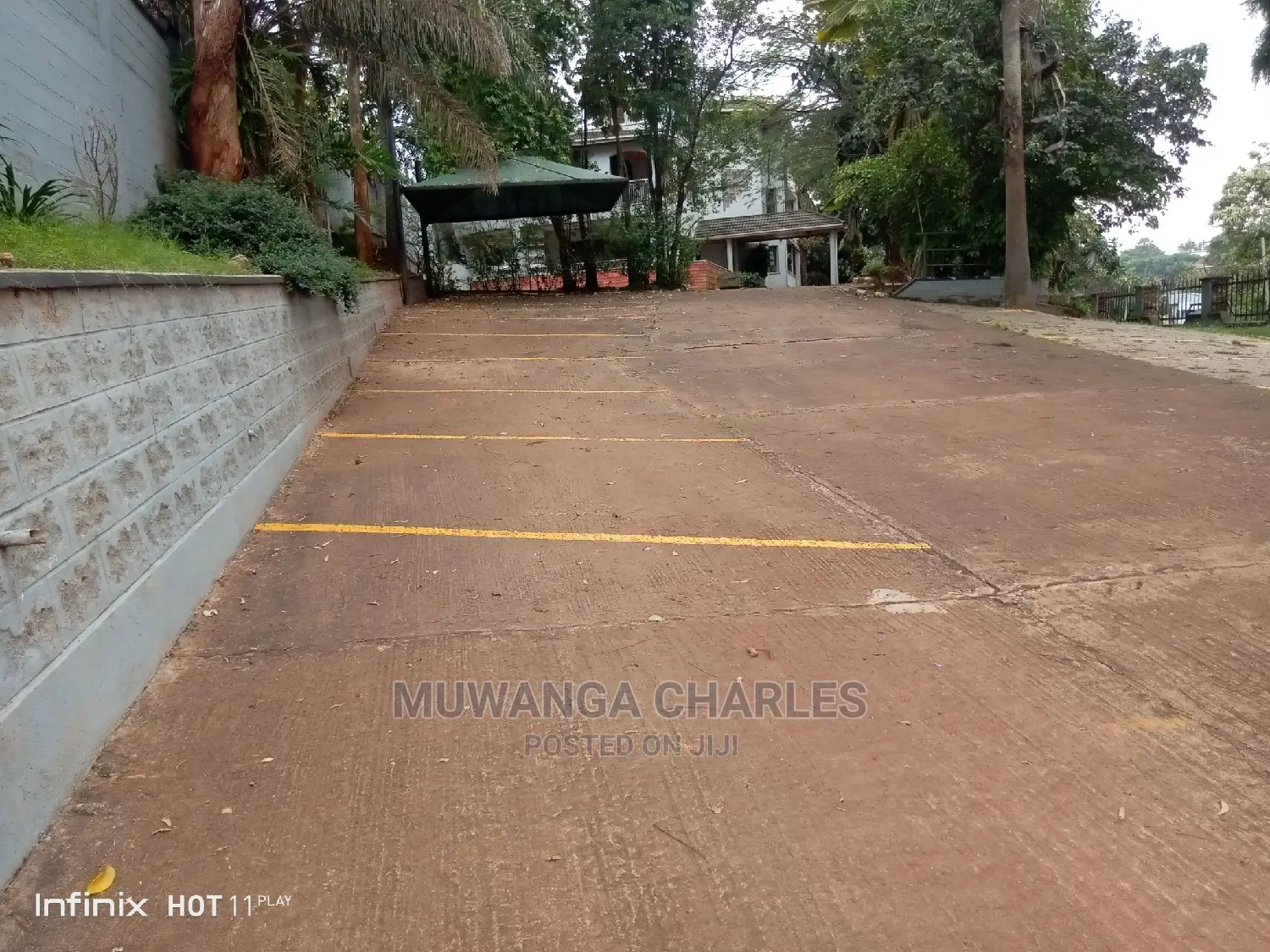6bdrm Duplex in Fs Properties Ltd, Central Division for Rent