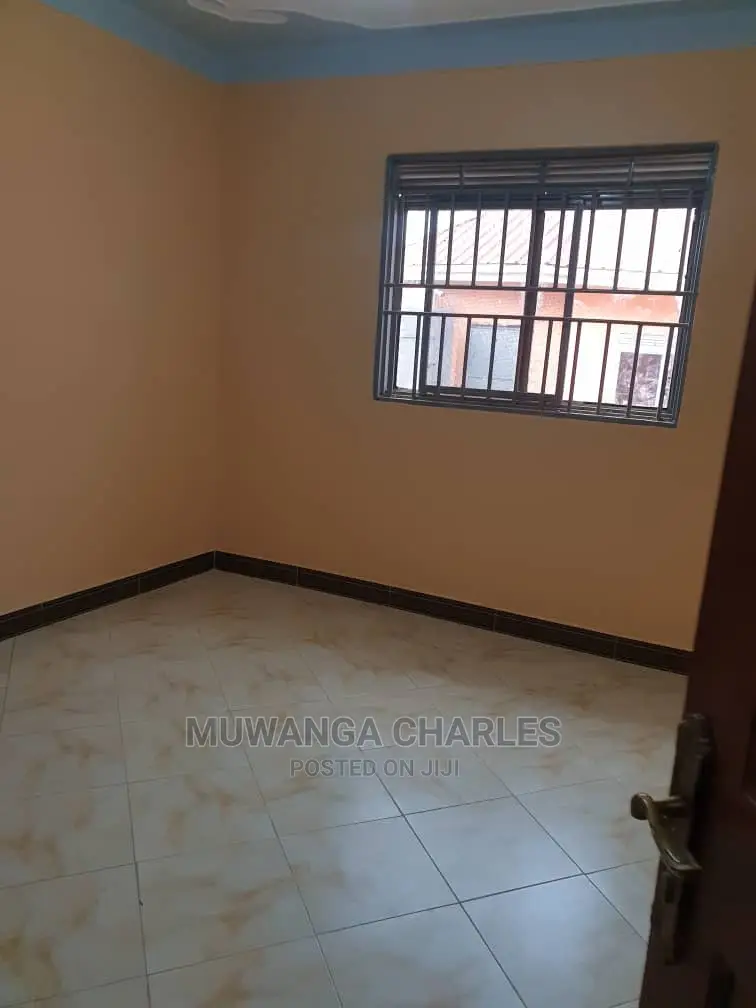 4bdrm Bungalow in Fs Properties Ltd, Central Division for Sale