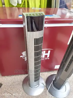 Tower Fans Smile With a Remote