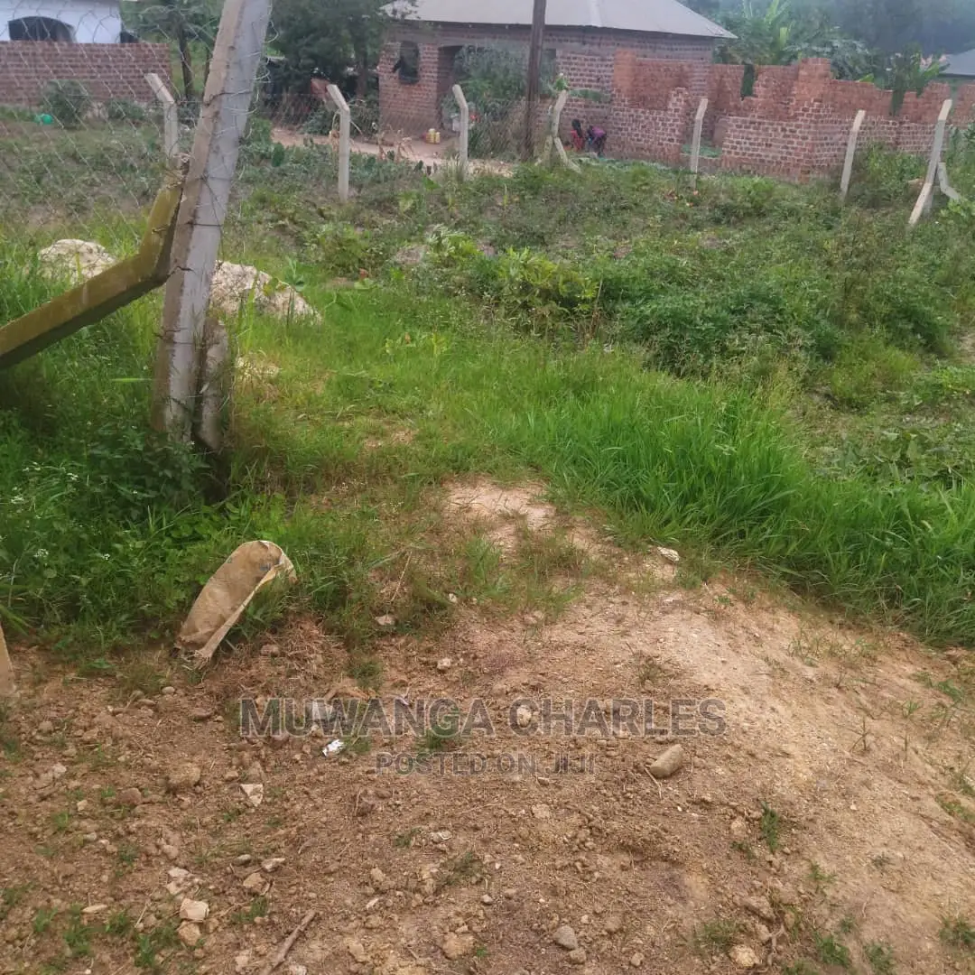 100by50ft Plot for Sale in Gayaza