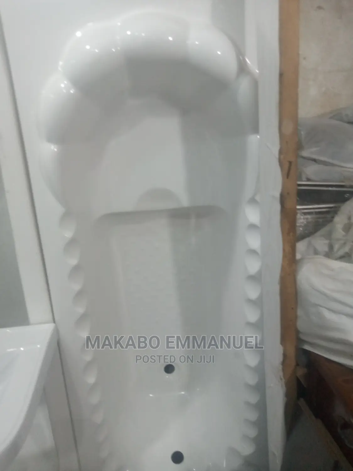 Standard Bathtub