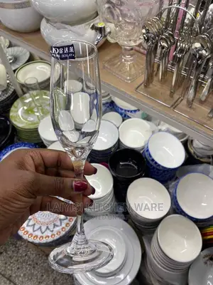 12pieces of Champagne Glasses