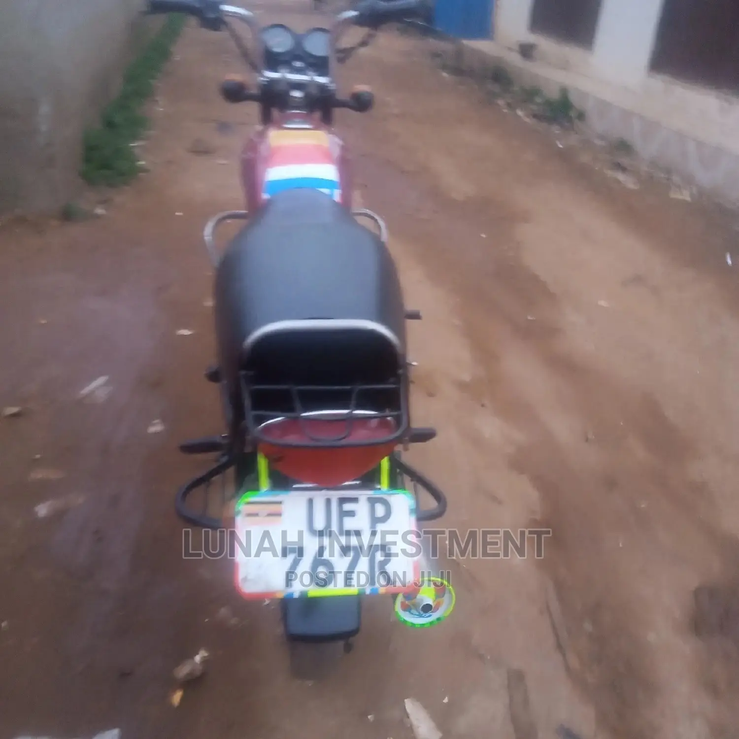 Bajaj RE 2020 Red