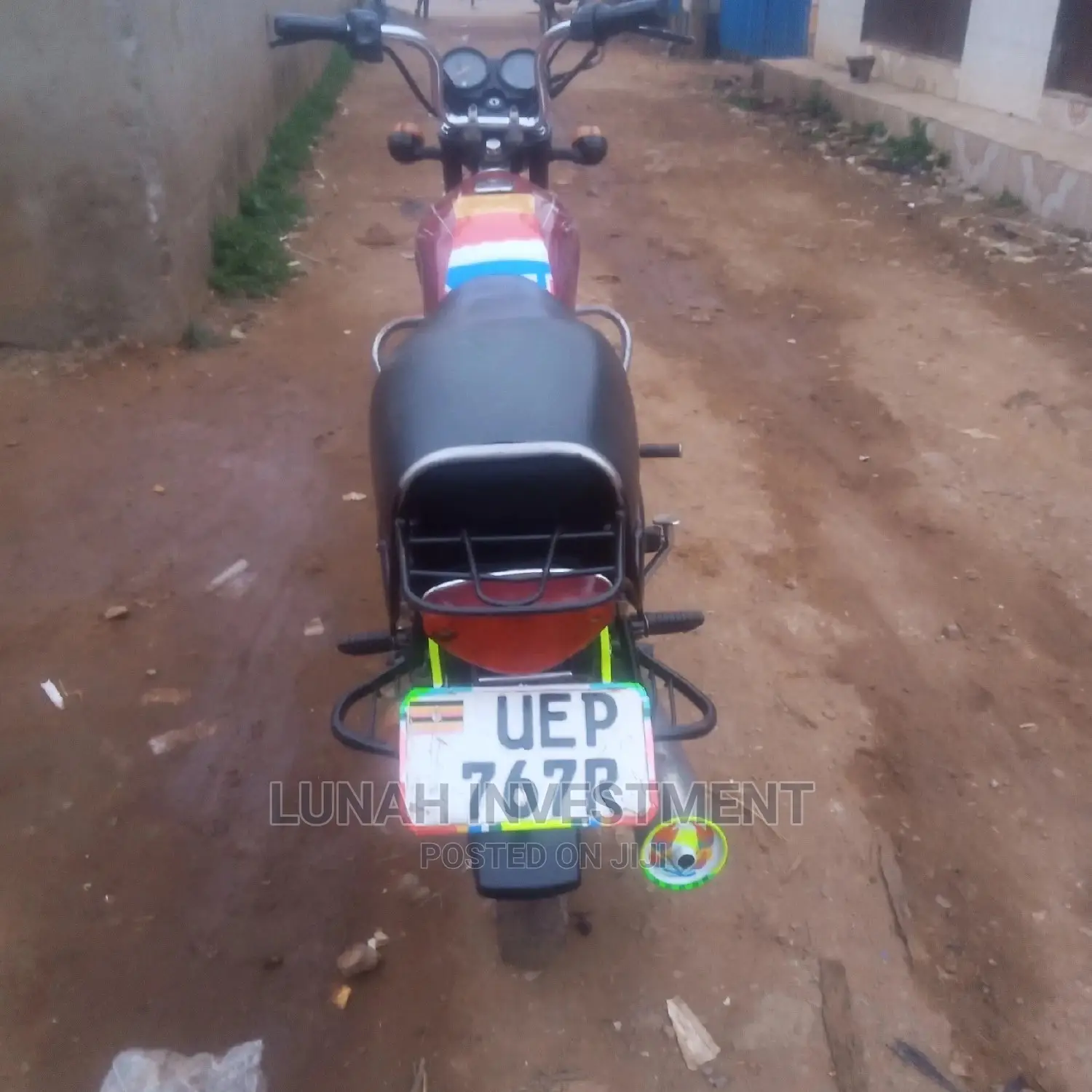 Bajaj RE 2020 Red