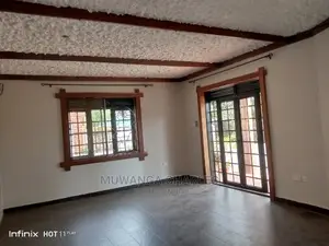 3bdrm Duplex in Fs Properties Ltd, Central Division for Rent