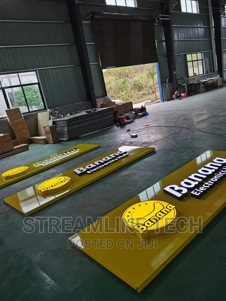 3D /2d/ Lightbox Posters/Signages