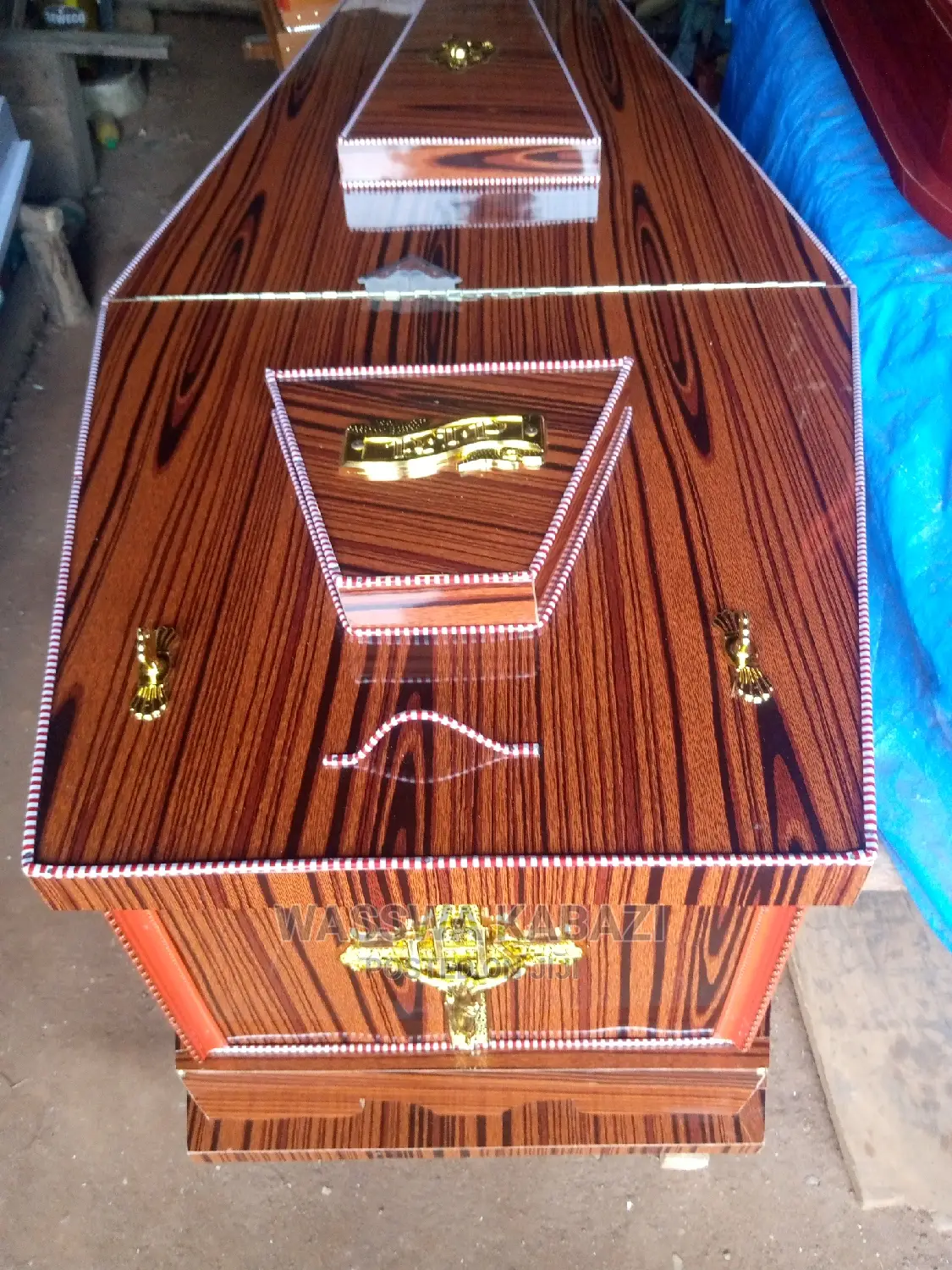 Cheap Coffins and Casket on Sale