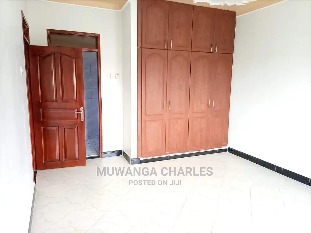 2bdrm House in Fs Properties Ltd, Central Division for Rent