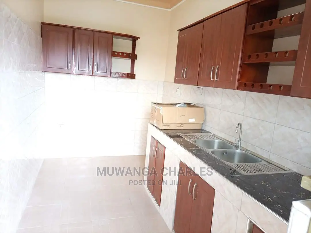 2bdrm House in Fs Properties Ltd, Central Division for Rent