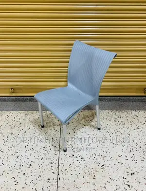 Armless Plastic Chair (Gray)