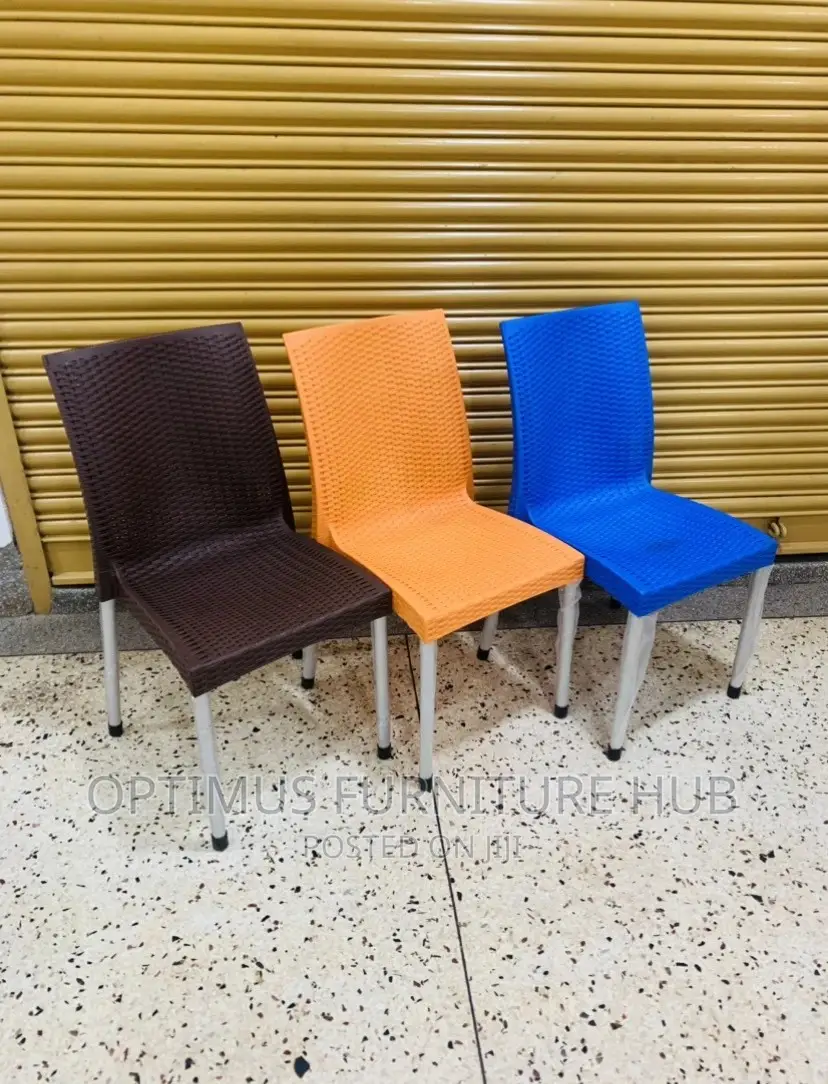 Knitted Plastic Chairs (Multi Colors)