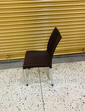 Knitted Armless Chair (Brown)
