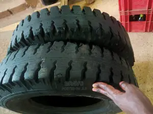 700-16 Tyres