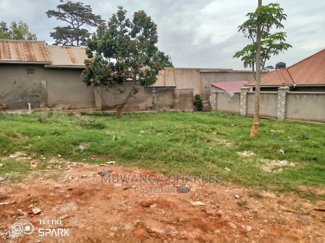 25decimals of Land for Sale in Bukoto
