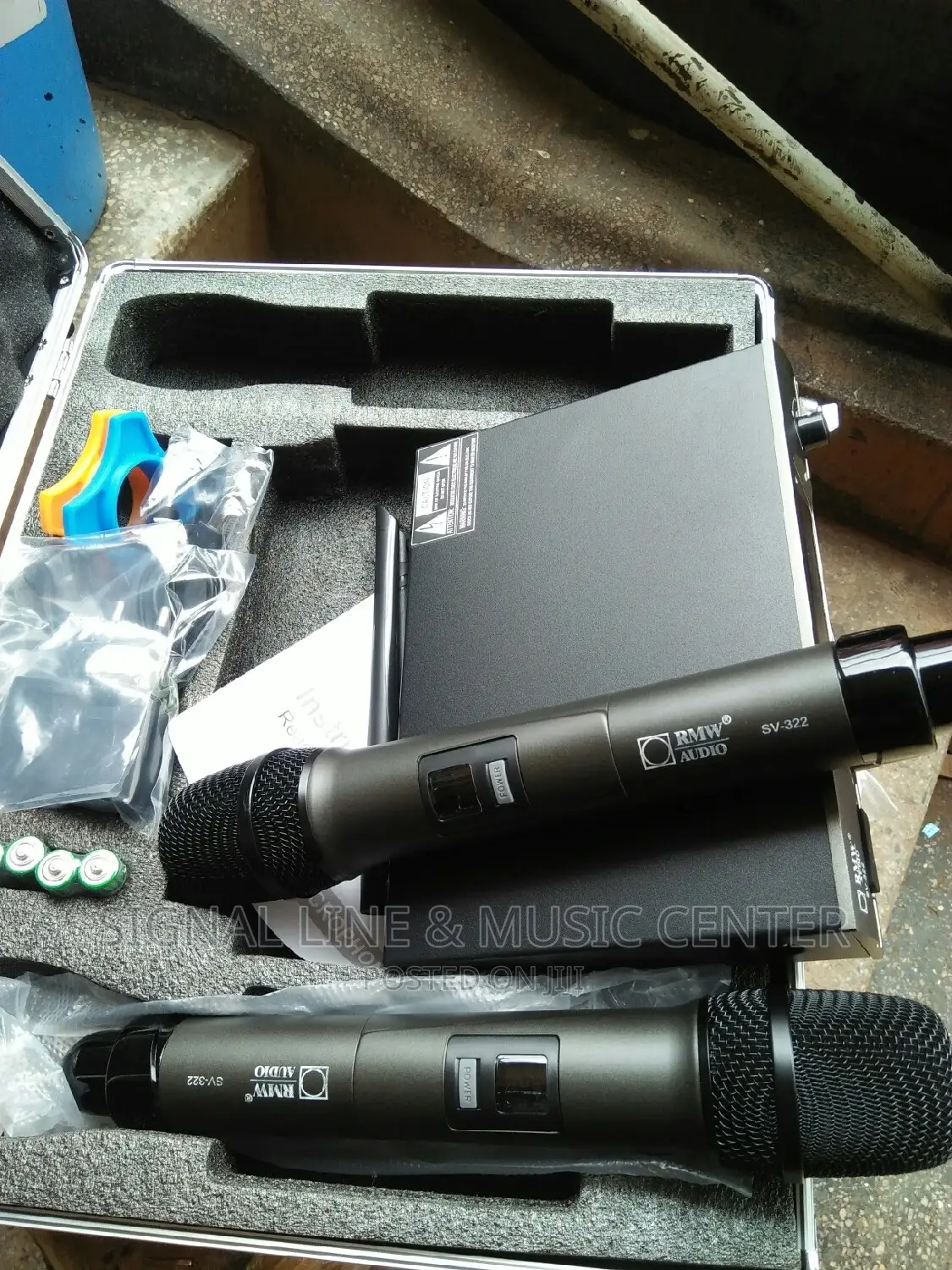 RMW Sv- 322 Wireless Microphone