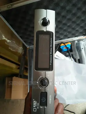 RMW Sv- 322 Wireless Microphone