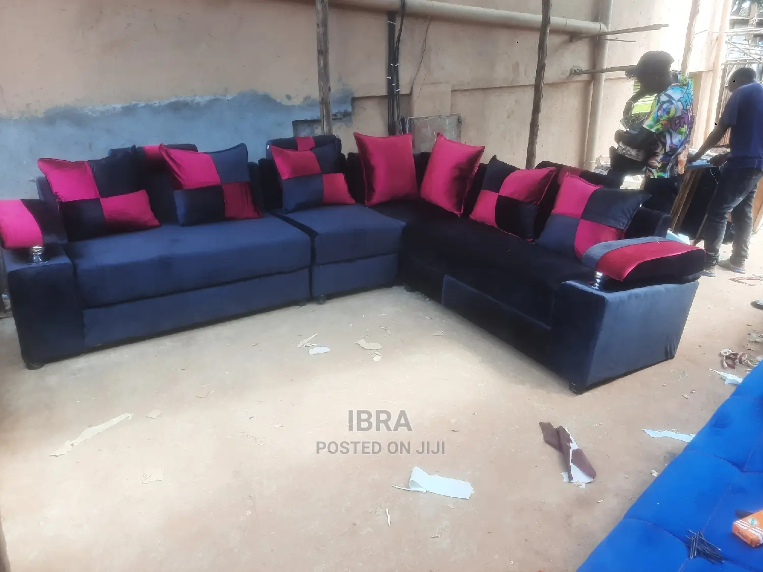 A Modern Lsofa Set