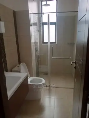 4bdrm Duplex in Kololo Property, Wakiso / Wakiso for Sale