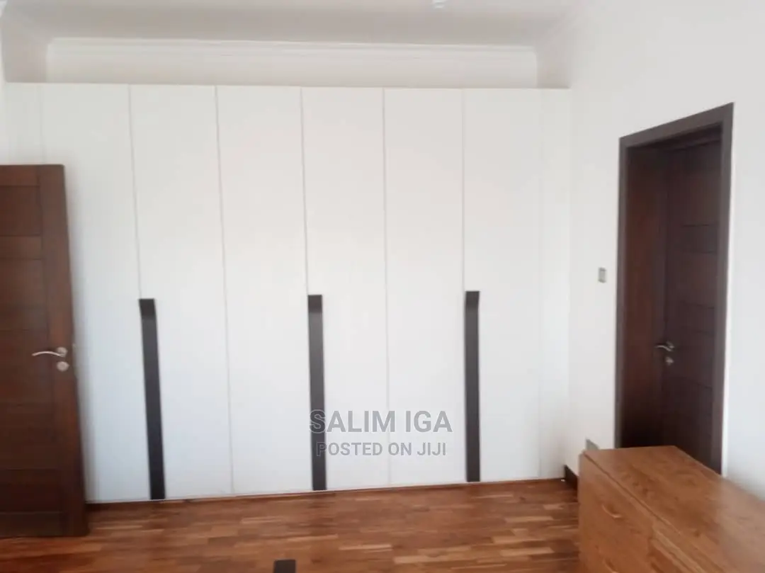 4bdrm Duplex in Kololo Property, Wakiso / Wakiso for Sale