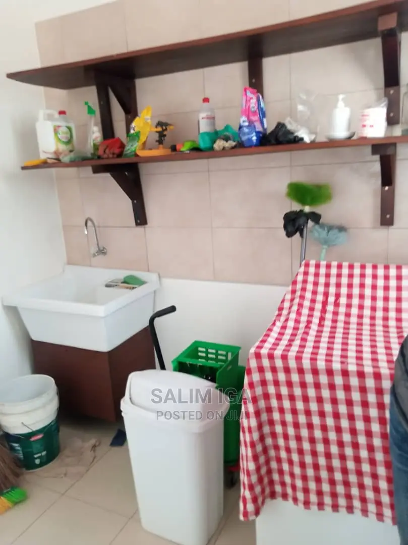 4bdrm Duplex in Kololo Property, Wakiso / Wakiso for Sale