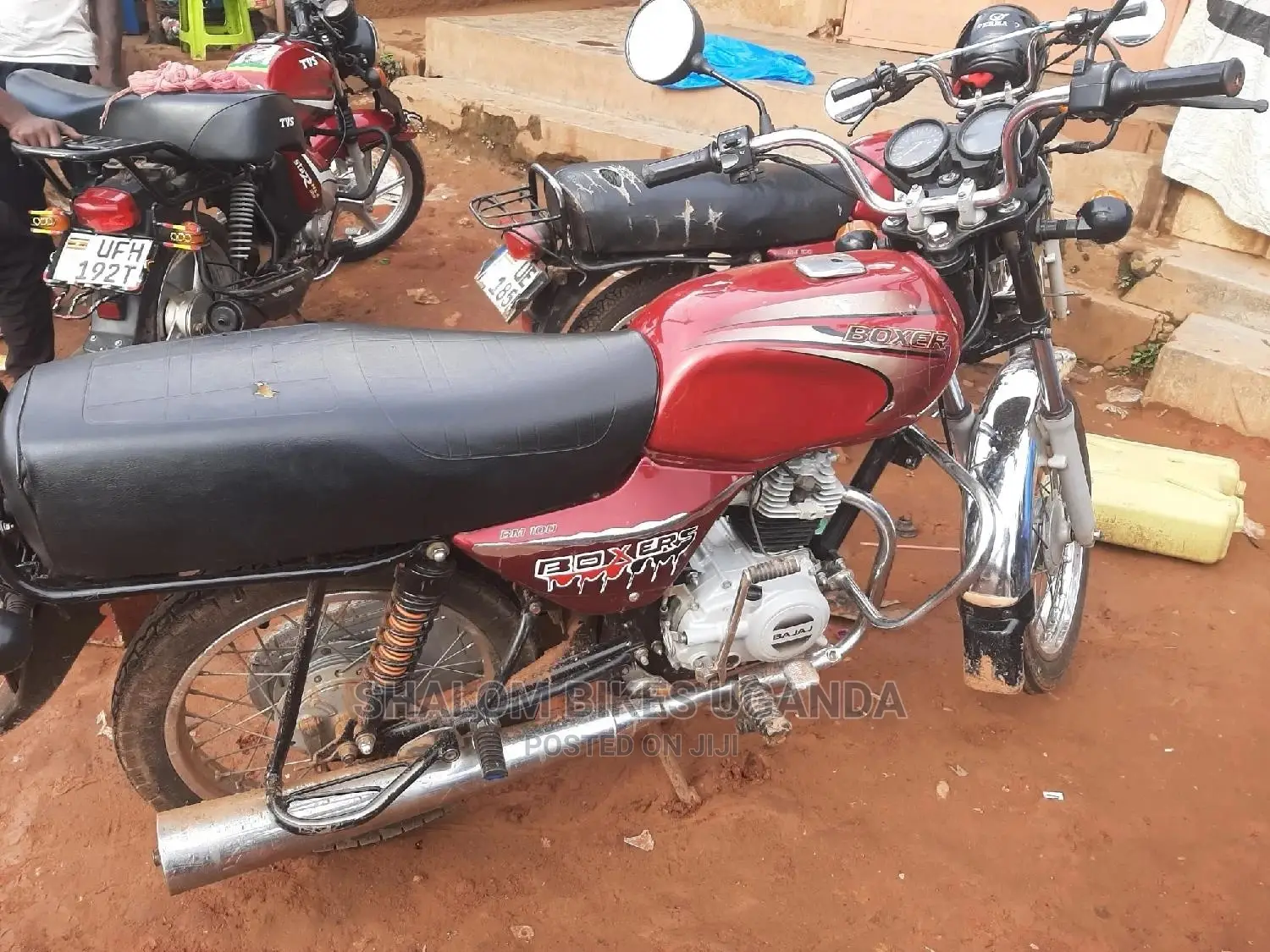 Bajaj Avenger 220 Street 2022 Red