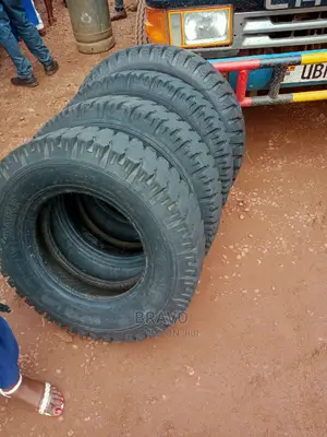 700-16 Used Tyres