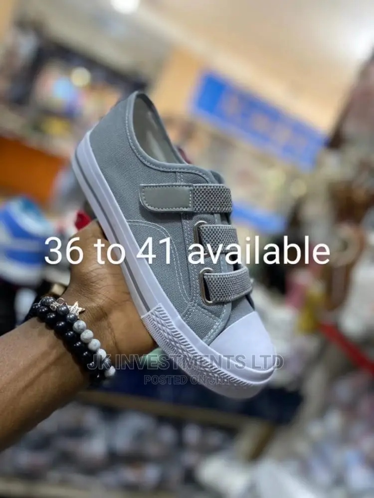 Ladies Sneakers