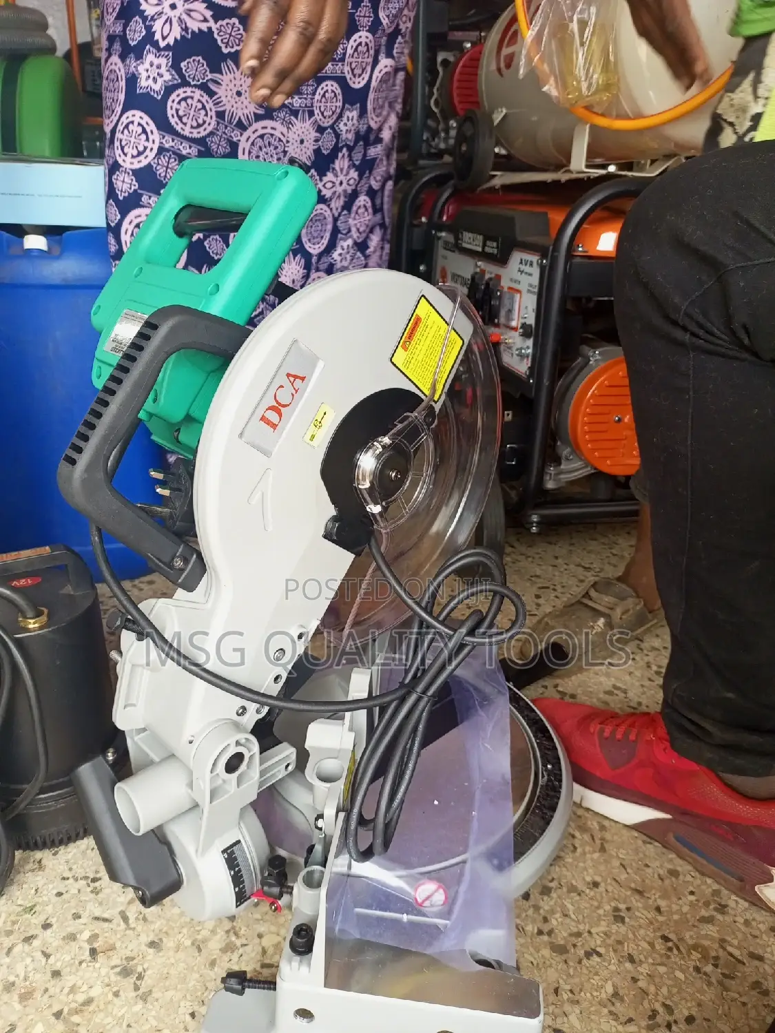 Miter Saw Dca