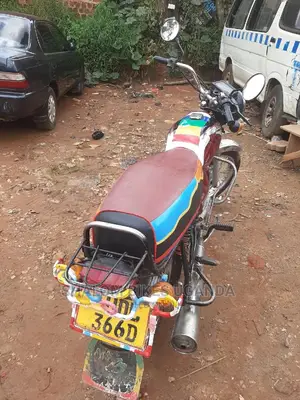 Bajaj Stroke 2018 Red