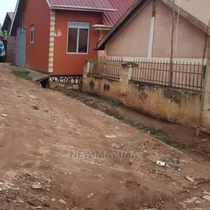 2bdrm House in Salaama Munyonyo, Division a for Sale