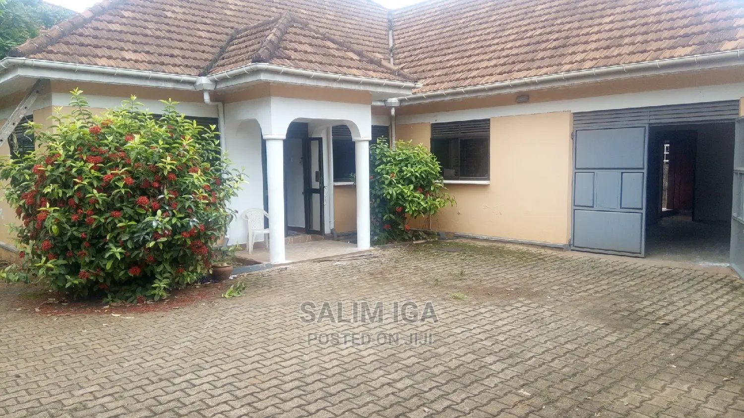3bdrm Bungalow in Kololo Property, Central Division for Rent