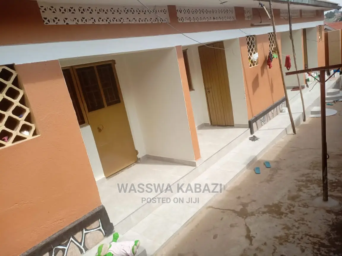 1bdrm Apartment in Makindye for Sale