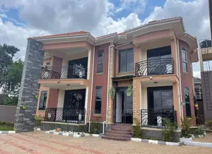 5bdrm Duplex in Fs Properties Ltd, Central Division for Sale