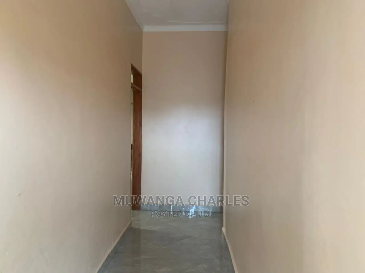 5bdrm Duplex in Fs Properties Ltd, Central Division for Sale