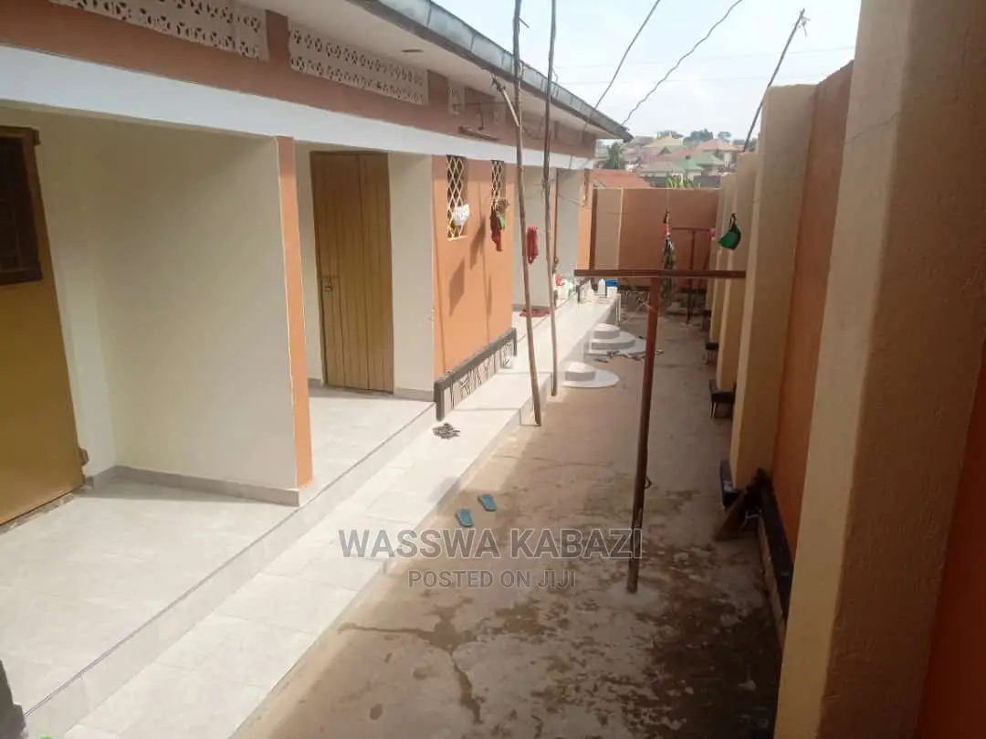 1bdrm Apartment in Makindye for Sale