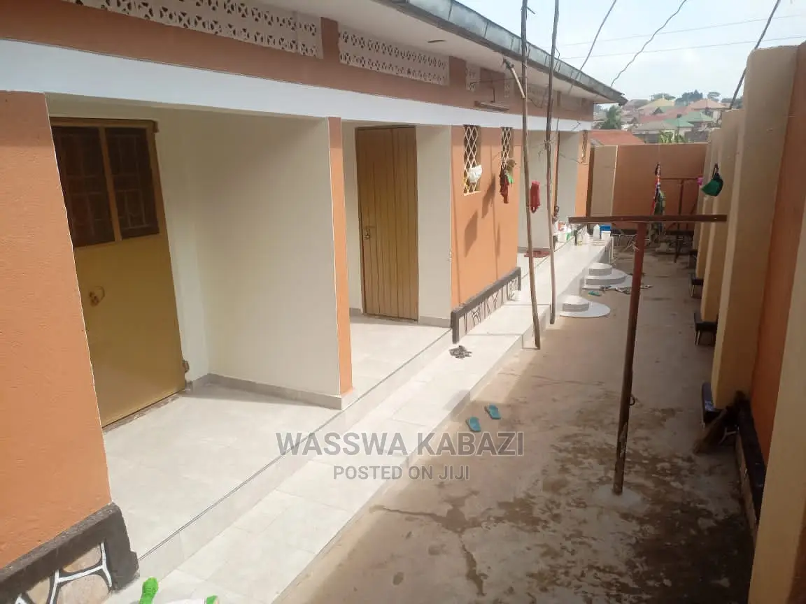 1bdrm Apartment in Makindye for Sale