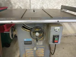 Heavy-duty Delta Commercial Box Table Saws