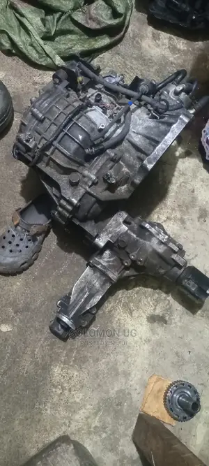 Noah Voxy Gearboxes in Store