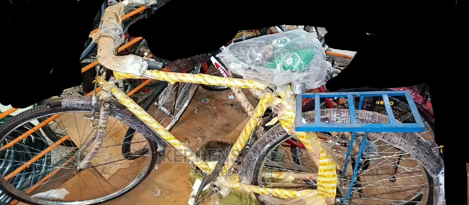 Local Bicycles, Manyi Gakifuba