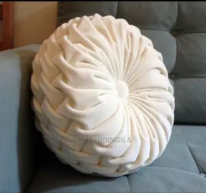 Round Cushion