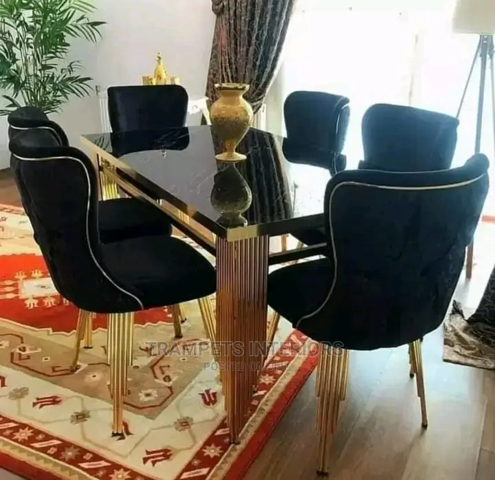 Dinning Table