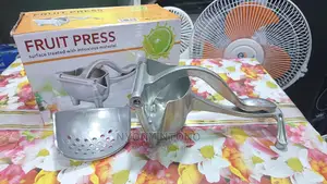 Manual Fruit Presser