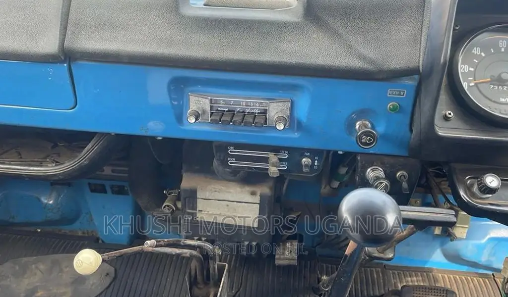 Isuzu Elf Dump 1979