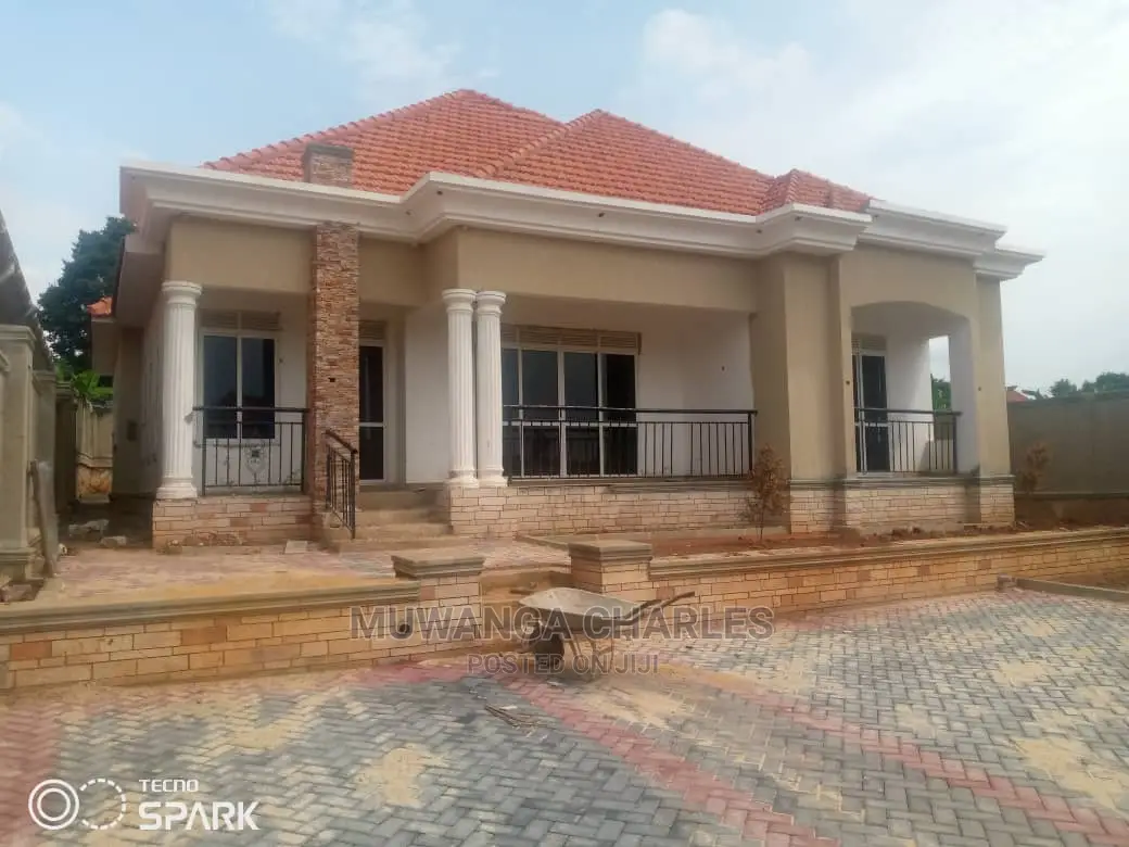 4bdrm Bungalow in Fs Properties Ltd, Central Division for Sale