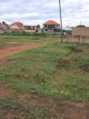25decimals of Land for Sale in Nkumba